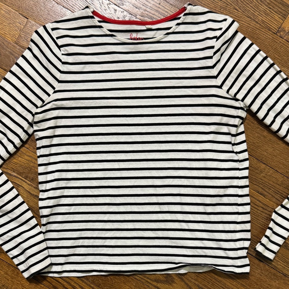 Boden Size 4 Black and White Striped Long Sleeve Tee